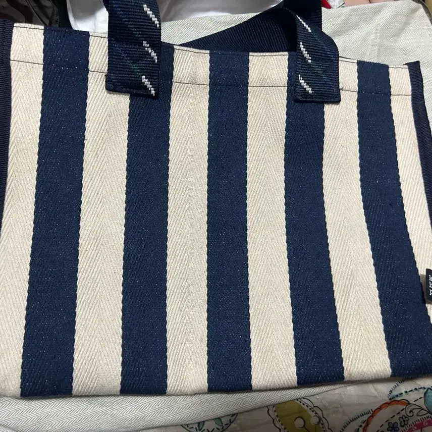 [BUNJANG] Kitty Bunny Pony Stripe Tote Bag Navy / 키티버니포니 스트라이프 토트백 네이비