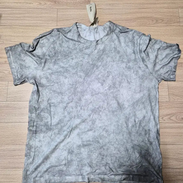 [BUNJANG] Kith Short Sleeve T-Shirt Grey Size 105-110 / Kith 반팔 티셔츠 그레이