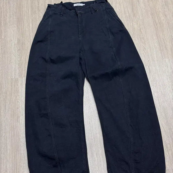 [BUNJANG] Arban Facade Core Curved Pants Velvet Black / [3] 아르반 파사드 코어 커브드 팬츠 벨벳 블랙