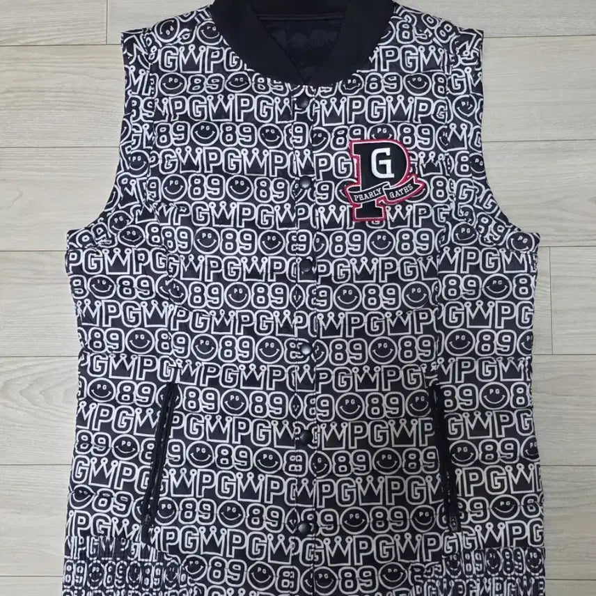 [BUNJANG] Parigates Golf Lightweight Padded Vest Black / 파리게이츠 골프 경량 패딩 조끼 블랙
