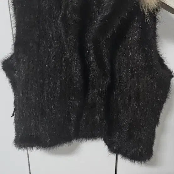 [BUNJANG] Mink Fur Hooded Vest Black / 밍크 퍼 후드 조끼 블랙