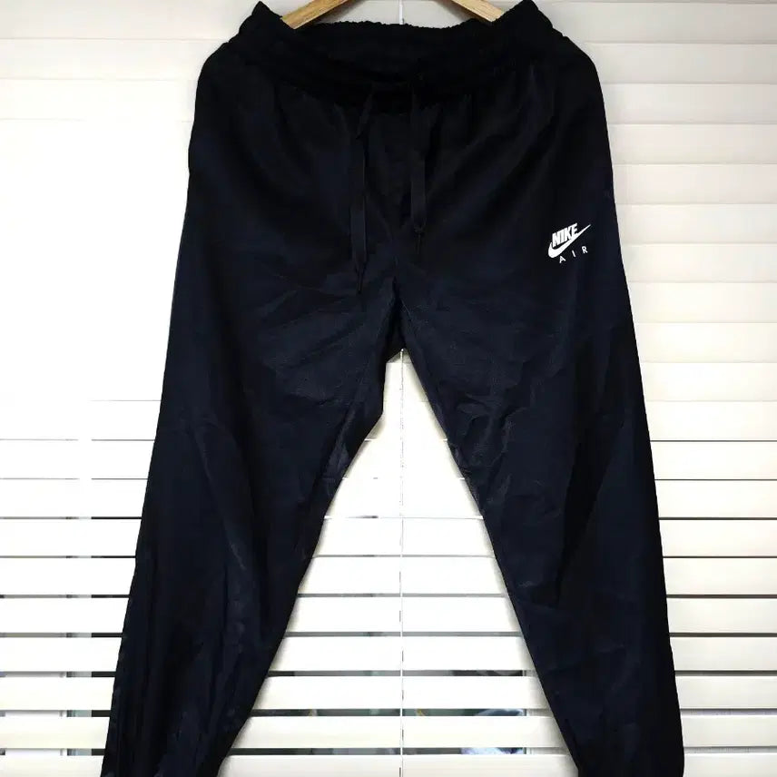 [BUNJANG] Nike Women's Air Satin Track Pants / 나이키 우먼스 에어 사틴 트랙팬츠 L