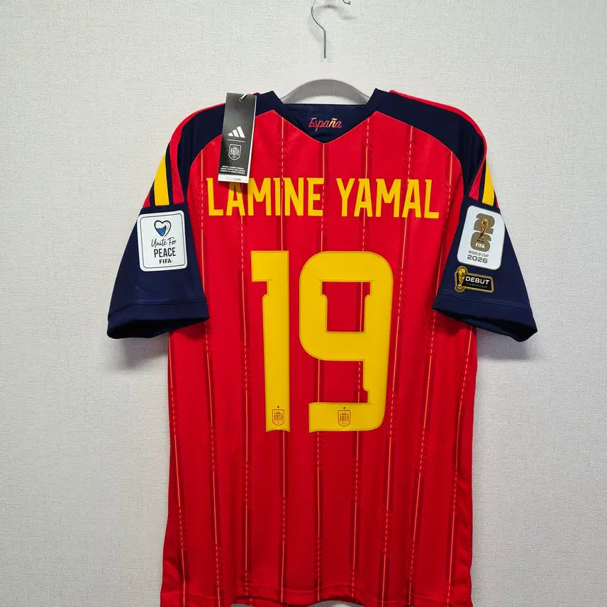 [BUNJANG] Spain National Football Team 2022-2023 Home Jersey No. 19 Lamine Yamal World Cup Debut Authentic / (새상품) 26-28 스페인 홈 No.19 라민 야말 월드컵 데뷔 정품 유니폼