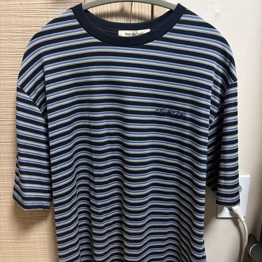 [BUNJANG] Verde Nuit Striped T-Shirt Navy L / 베르드누아 스트라이프 티셔츠 네이비L