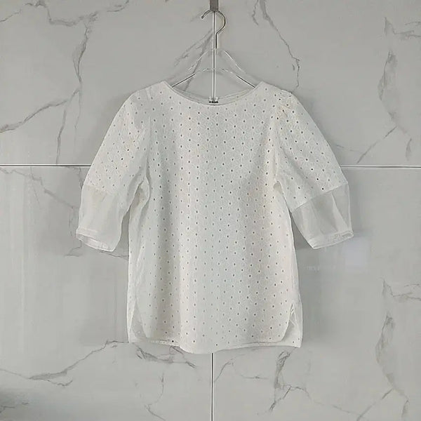 [BUNJANG] SJSJ 7/8 Sleeve Blouse with Punch Embroidery / SJSJ 펀칭자수 7부소매 블라우스