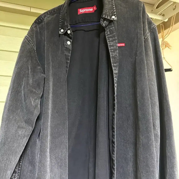 [BUNJANG] Supreme Box Logo Black Denim Shirt / 슈프림 박스로고 블랙 데님셔츠