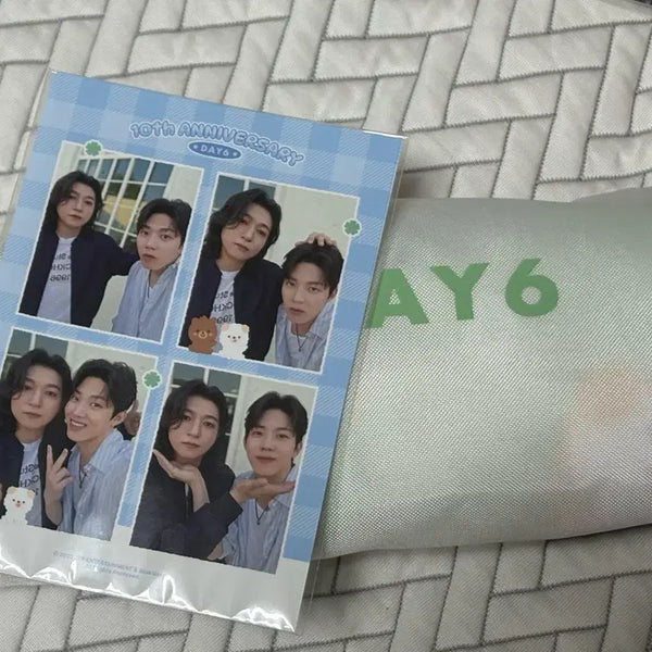 [BUNJANG] Day6 Decade Folding Mat 4-Cut Photo Set / 데이식스 데케이드 폴딩매트 네컷사진 2종