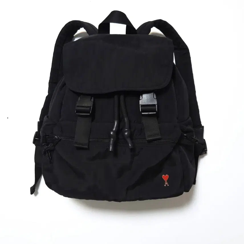 [BUNJANG] AMI Paris Heart Logo Rivet Backpack / 아미 AMI 하트 로고 리벳 백팩 가방