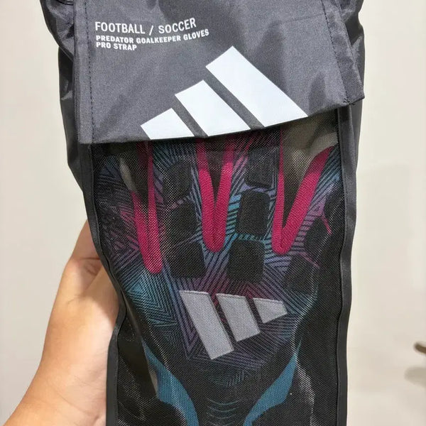 [BUNJANG] Adidas Predator Pro NC Emiliano Martinez Limited Edition Goalkeeper Gloves (Size 9) / 아디다스 프레데터 프로 NC strap 에밀리아노 마르티네즈 한정 골키퍼장갑 9호