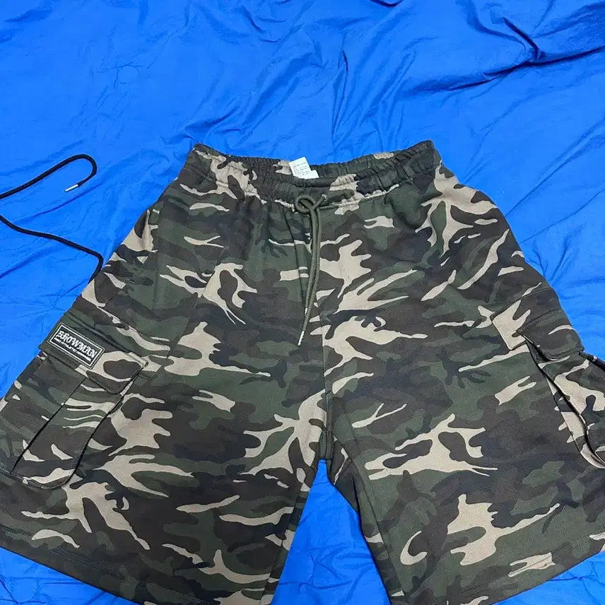 [BUNJANG] Born To Win Woo Hyung-jae Camo Bermuda Shorts Size 2 Limited Edition / 본투윈 우형재 카모 버뮤다 한정판 2사이즈