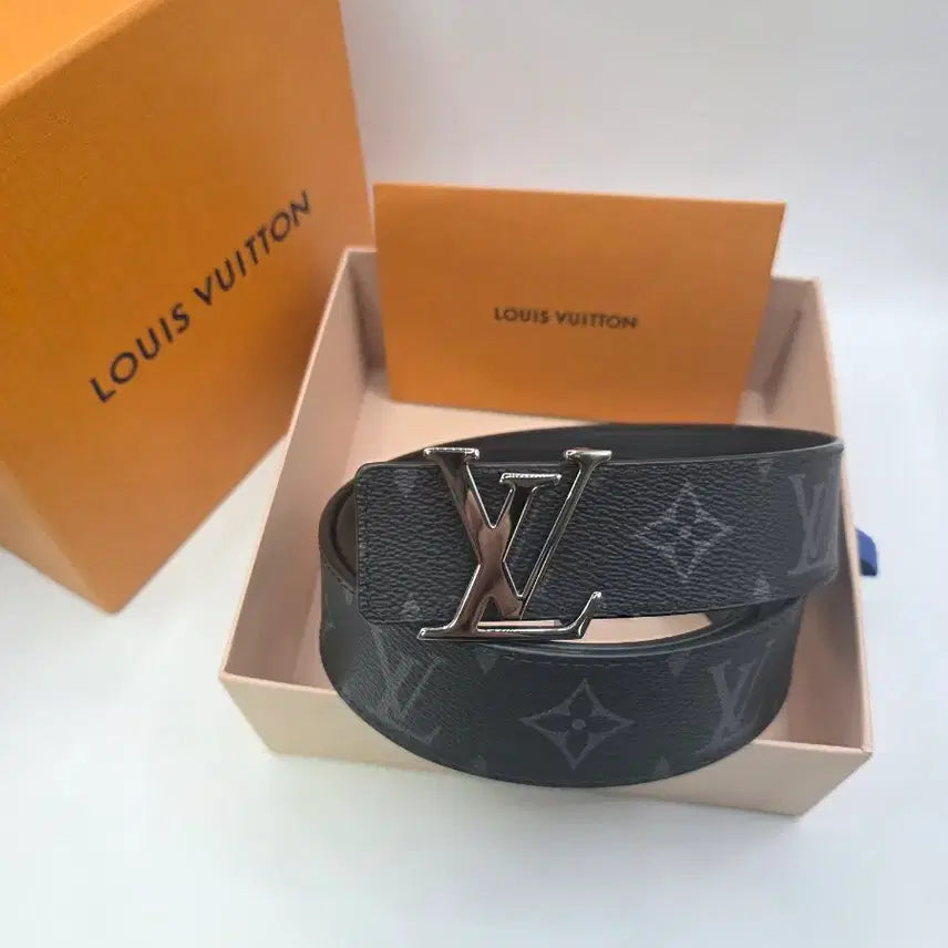 [BUNJANG] Louis Vuitton Monogram Belt Silver Buckle M4484 / 루이비통 모노그램 벨트 실버 버클 M4484