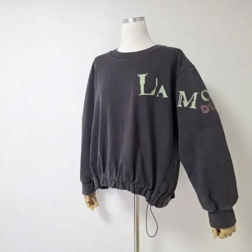 [BUNJANG] MAGJAY Big Painting String Hem Sweatshirt FF / 매장판 매그제이 빅페인팅 밑단스트링 맨투맨 FF