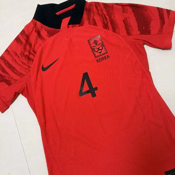 [BUNJANG] South Korea National Football Team 22-24 Issued Uniform - Kim Min-jae (L Size) / 대한민국 축구 국가대표팀 22-24 지급용 유니폼 김민재 l사이즈