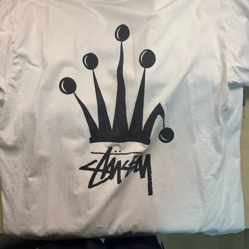[BUNJANG] Stussy Crown T-Shirt White / 스투시 반팔티 크라운