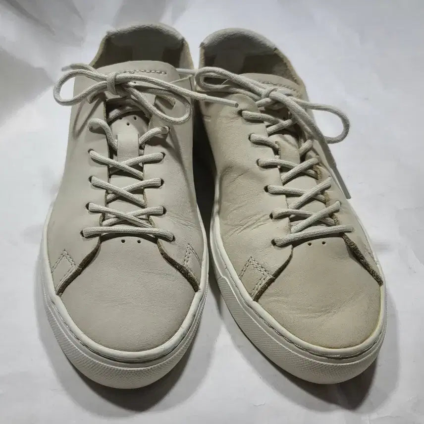 [BUNJANG] Lacoste Leather Sneakers Size 37 (235mm) / 라코스테 가죽스니커즈 37사이즈(235)