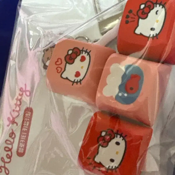 [BUNJANG] Sealed Hello Kitty Keycap Keyring Clicker Seven-Eleven Limited Edition / 미개봉 헬로키티 키캡 키링 클릭커 세븐일레븐