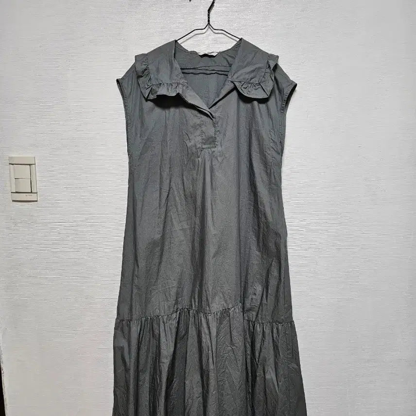 [BUNJANG] Khaki-Gray Linen Dress (Size 55) / 리스트 카키그레이 바스락 원피스(사이즈55)