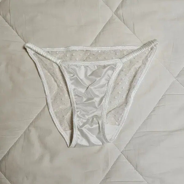 [BUNJANG] White Ice Silk Mesh Panty (M) - Gently Used / 화이트 아이스실크 망사 팬티 여성 속옷 중고
