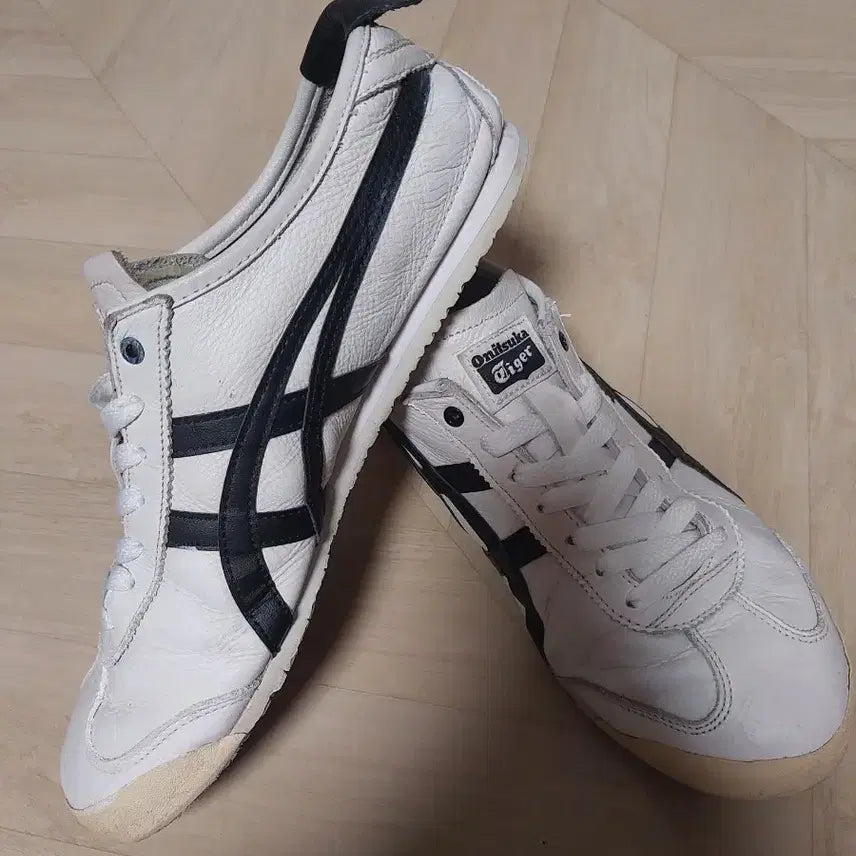 [BUNJANG] Onitsuka Tiger Mexico 66 White Black Shoes / 오니츠카타이거 멕시코 66 화이트 블랙 270