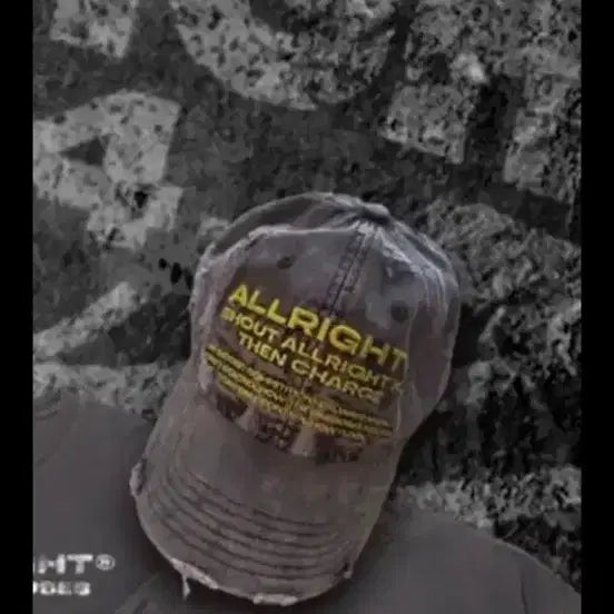 [BUNJANG] Olaight Jaehoon Park Washed Cap / 올라잇 박재훈 볼캡판매합니다