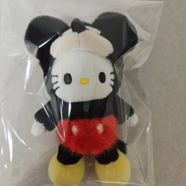 [BUNJANG] Disney x Sanrio Mickey Mouse x Kitty Keychain Plush / 미키마우스키티인형키링 미키키티