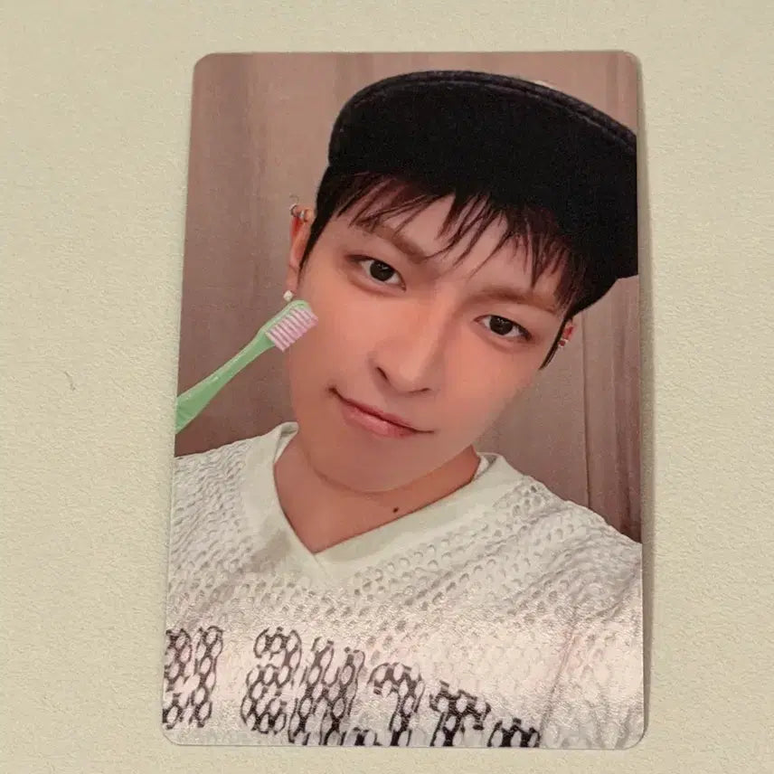 [BUNJANG] ATEEZ Hongjoong Fanmeeting Photocard / 에이티즈 홍중 팬미팅 트레카