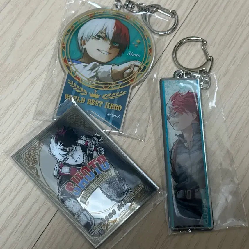 [BUNJANG] My Hero Academia Art Exhibition Todoroki Shoto Metal Keychain & 2 Other Items Bundle Set / 히로아카 원화전 토도로키 쇼토 메탈 키링 외 2종 일괄