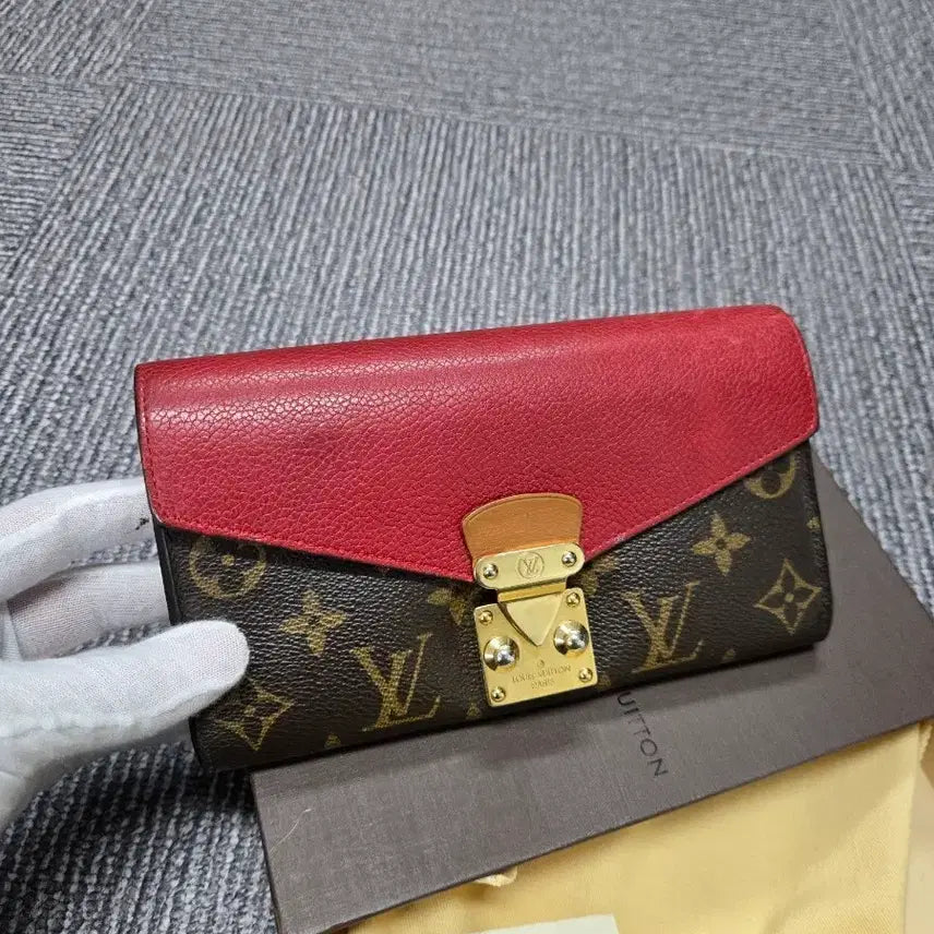 [BUNJANG] Louis Vuitton Pallas Long Wallet Monogram Cherry / [특가][정품] 루이비통 팔라스 장지갑