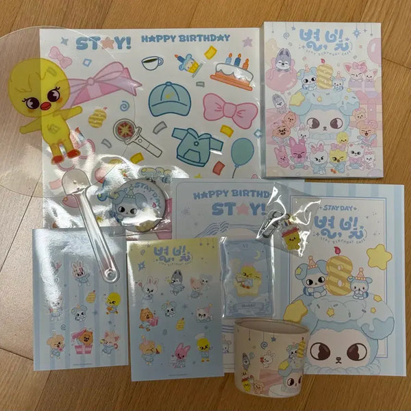 [BUNJANG] Stray Kids Wolfchan Leebit Jiniret Hanquokka BBokari Puppym Foxiny Birthday Cafe Special Photocard Set / Straykids 스트레이키즈 스키즈 스테이 생일카페 특전 뽁아리세트 stay birthday cafe bbokari set