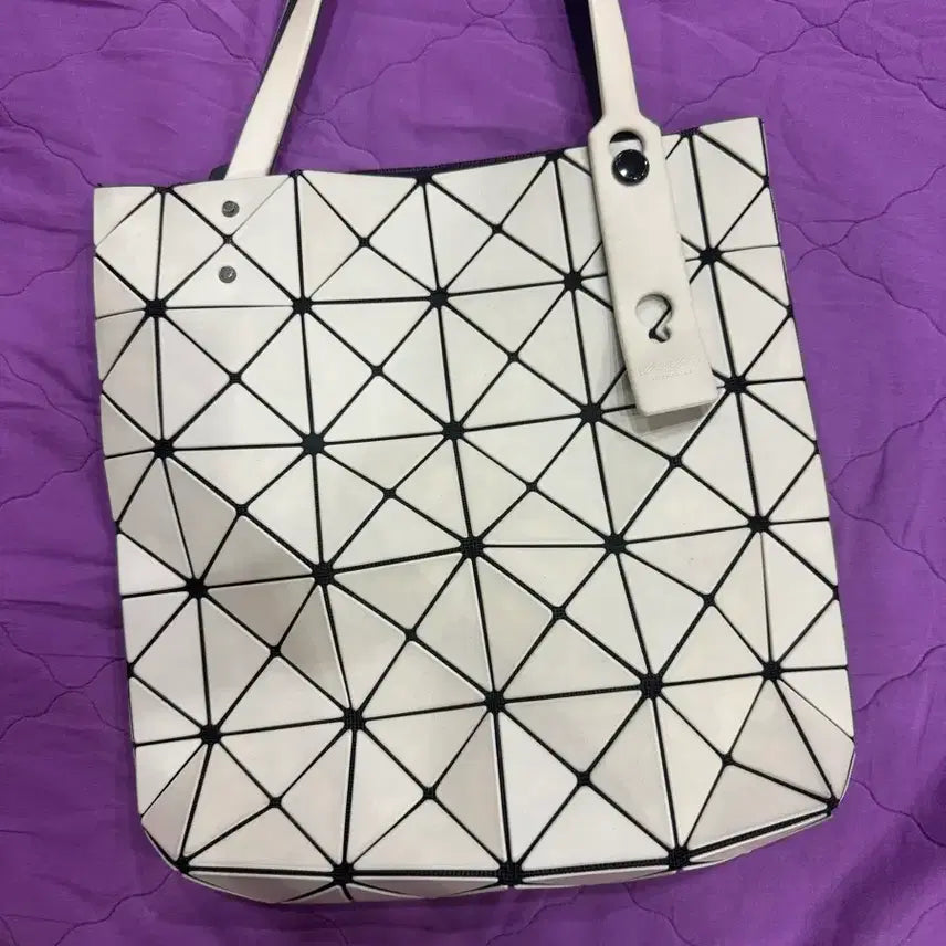 [BUNJANG] Issey Miyake Bao Bao Tote Bag / 이세이미야케  바오바오토트백