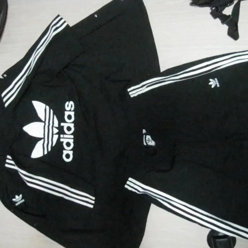 [BUNJANG] Adidas Big Logo Top XL & Shorts 2XL Set / 아디다스빅로고 아디다스  빅사이즈  아디다스XL  2XL 상의5  바지 5