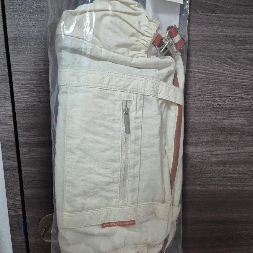 [BUNJANG] Starbucks x Lacoste Bag / 스타벅스 라코스테 가방 판매