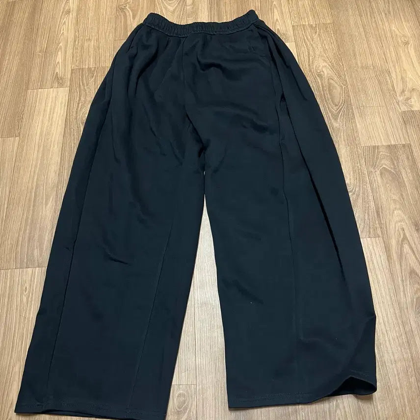 [BUNJANG] Women's Side Pintuck Wide Leg Training Pants / 체형커버 여성 사이드핀턱 와이드팬츠 트레이닝바지
