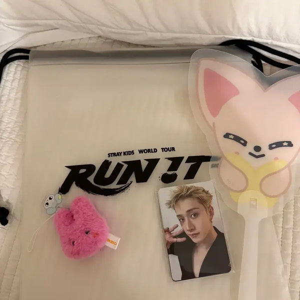 [BUNJANG] Stray Kids Run It Concert OT8 Sealed Set / 스키즈 런잇 콘서트 7/29입장 미개봉 ot8 스트레이키즈