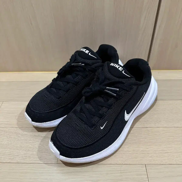 [BUNJANG] Nike Uplift Running Shoes Size 235 / 나이키 업리프트 러닝화 235