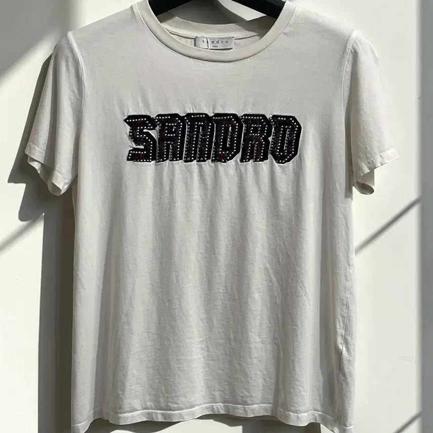 [BUNJANG] Sandro Beaded Logo Short Sleeve T-Shirt White / 산드로 비즈 로고 반팔 티셔츠