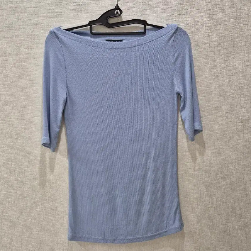 [BUNJANG] Sky Blue Boat Neck Ribbed T-shirt / 하늘색 보트넥 골지 티셔츠