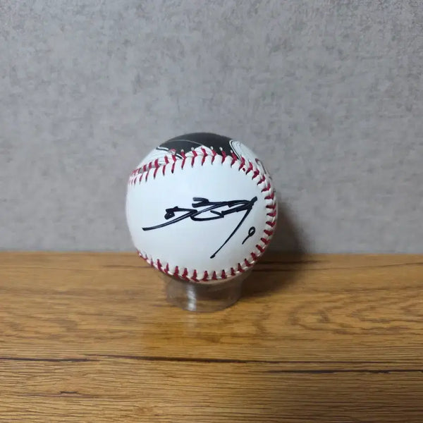 [BUNJANG] LG Twins Manager Lee Byung-kyu 30th Anniversary Signed Baseball / LG트윈스 이병규감독님 30주년기념구 친필싸인볼