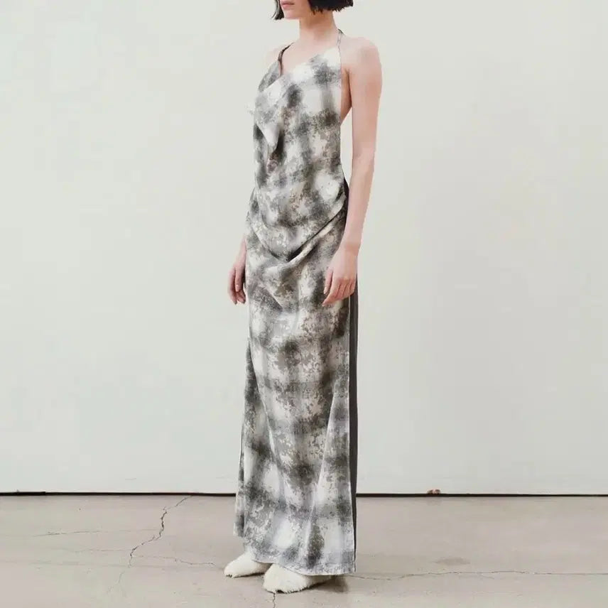 [BUNJANG] Kim Mi-Dae-Young Check Backless Dress / 단종템>김미더영 체크 백리스 원피스