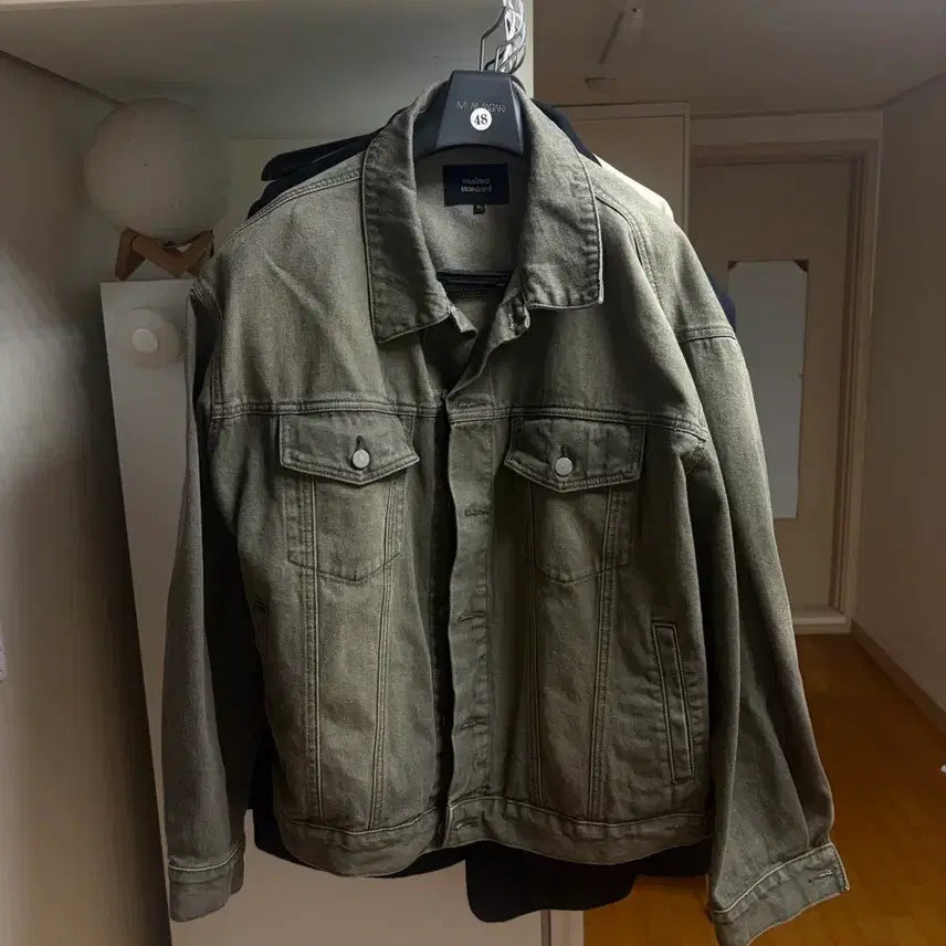 [BUNJANG] Musinsa Standard Oversized Fit Trucker Jacket Khaki Olive / 무신사스탠다드 오버핏 자켓 카키 올리브 트러커