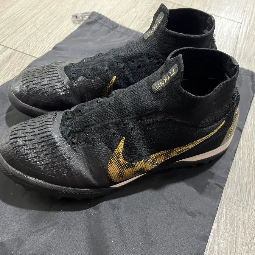 [BUNJANG] Nike Superfly 6 Elite TF Futsal Shoes (260) / 최상급 나이키 슈퍼플라이6 엘리트 TF [260] 풋살화