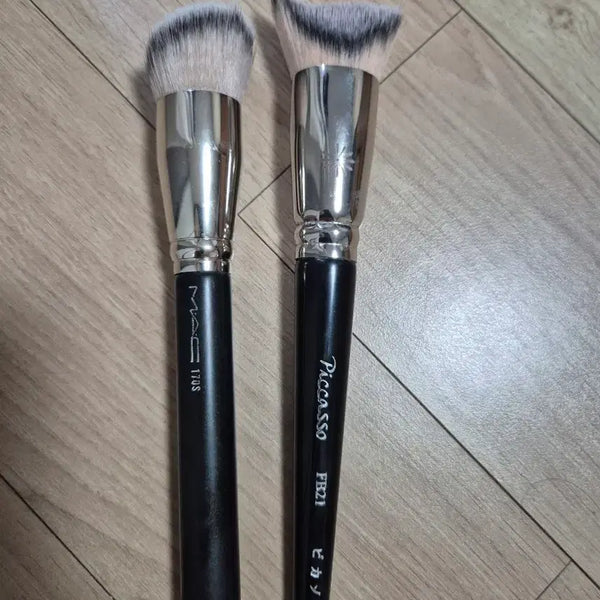 [BUNJANG] MAC 170 Foundation Brush & Picasso FB21 Foundation Brush Set / 맥 170 파운데이션 브러시 / 피카소 FB21 파운데이션 브러시