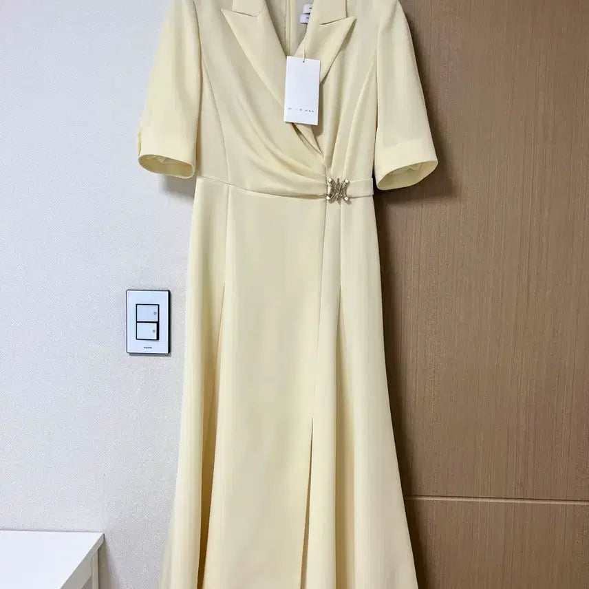 [BUNJANG] MICHAA Shirred Waist Midi Dress / (텍있는 새상품)미샤 원피스 44사이즈 판매합니다
