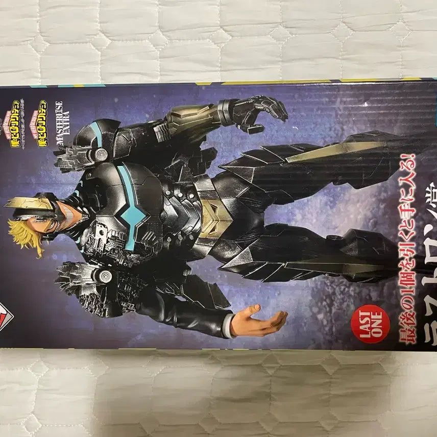 [BUNJANG] Ichiban Kuji Armored All Might Last One Prize Figure / 제일복권 아머드 올마이트 라스트원