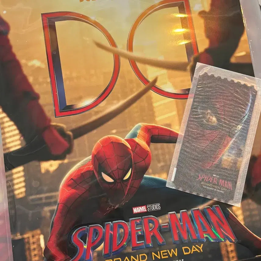 [BUNJANG] Spider-Man Dolby Poster + Original Ticket A Type Bundle Set / 일괄)스파이더맨 돌비 포스터 + 오리지널티켓 A타입