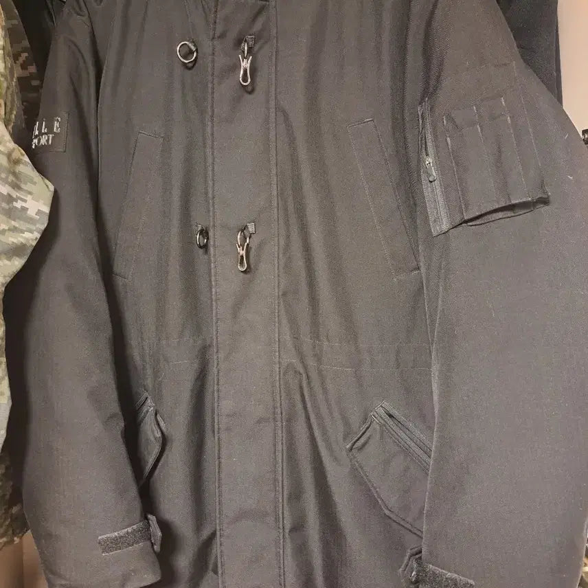 [BUNJANG] Elle Padded Coat / 엘르 패딩 105