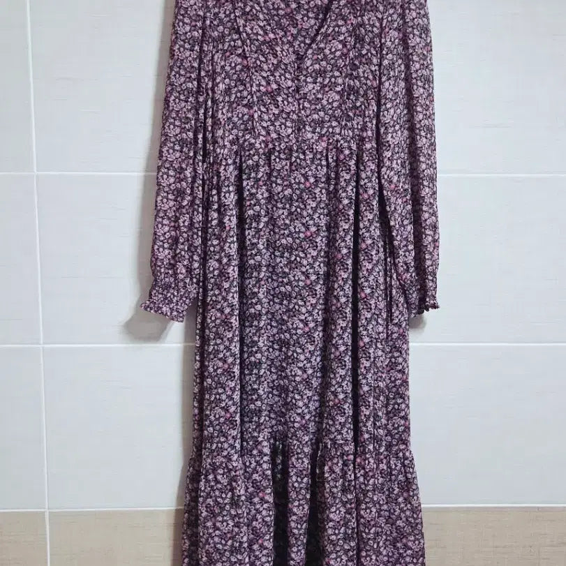 [BUNJANG] MNG Floral Pattern Long Dress / MNG 망고 꽃무늬 롱 원피스