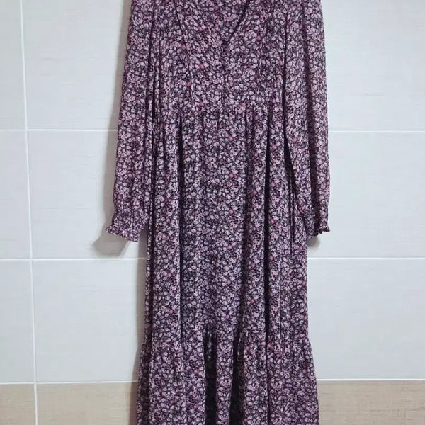 [BUNJANG] MNG Floral Pattern Long Dress / MNG 망고 꽃무늬 롱 원피스