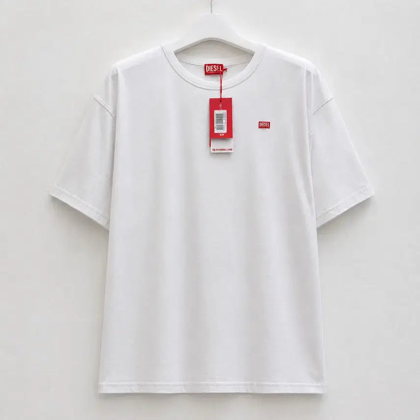 [BUNJANG] Diesel 26SS White Box T-Shirt A16400 / [새상품O/매장O] 26SS 디젤 반팔 화이트 박스 티셔츠 A16400