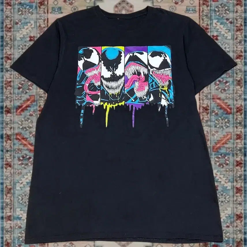 [BUNJANG] Marvel Venom Symbiote Neon Pop Art Short Sleeve T-Shirt M / 마블 Marvel 베놈 심비오트 네온 팝아트 반팔 티셔츠 M